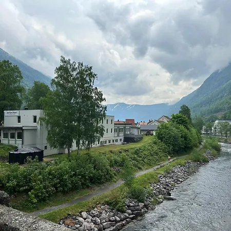 אכסניה Birkelunden