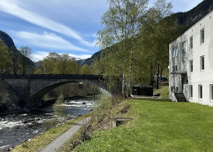 Birkelunden Hostel *